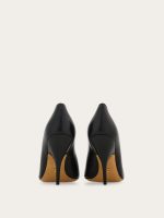Ferragamo Mini bow pump - Image 5